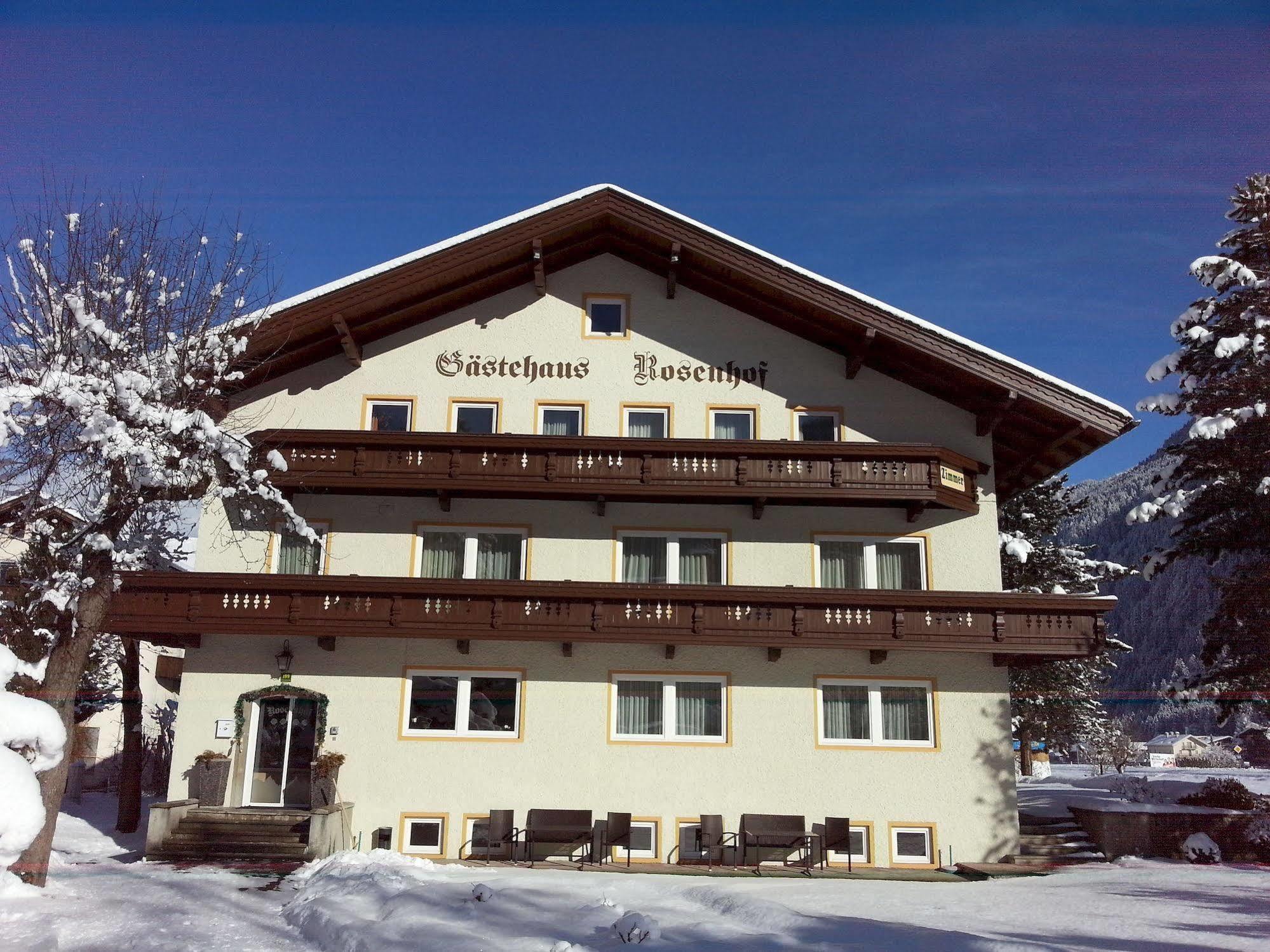 Apartments Rosenhof Mayrhofen Exterior photo